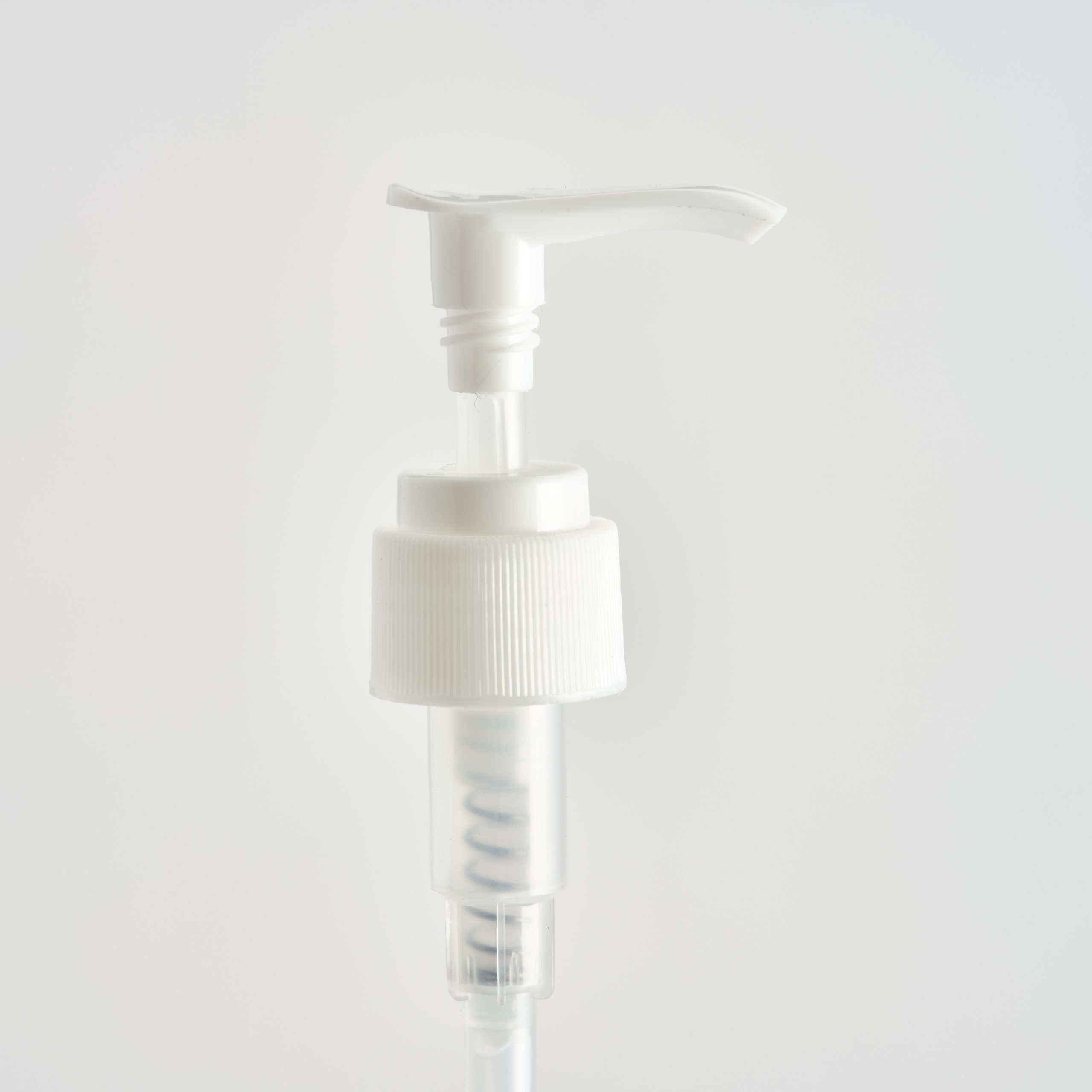 Fine Ribbed Lotion Pump 24410 – White